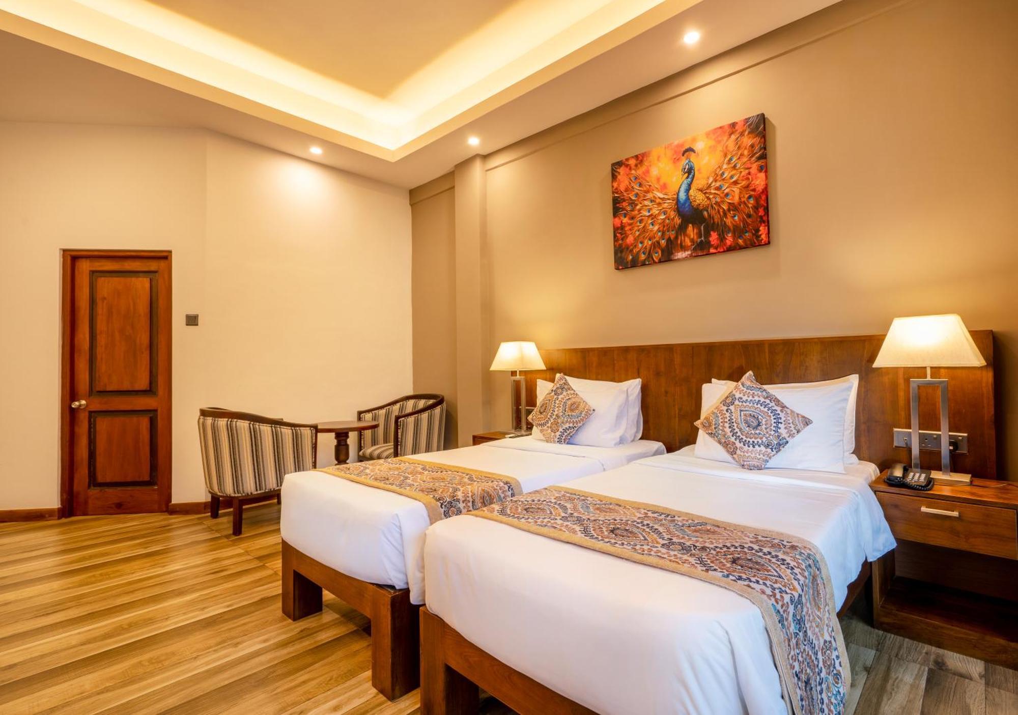 Kandyan Reach Hotel Kurunegala Luaran gambar